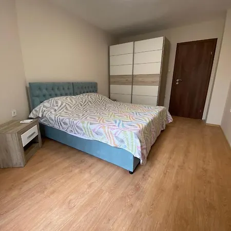 Vintage - A Centre Apartment *